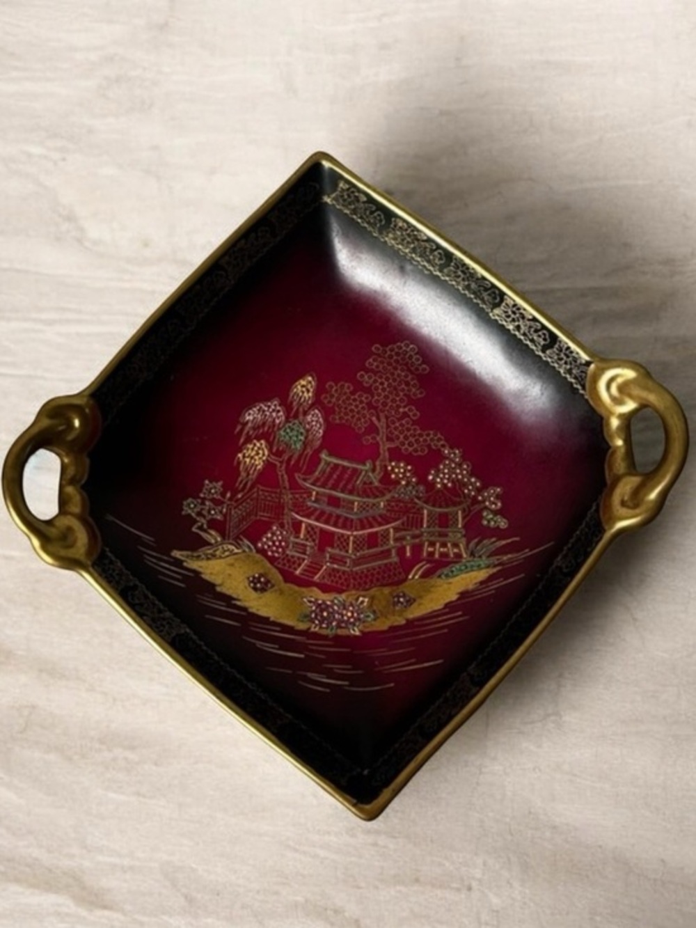 Rare vintage Japanese Finger Bowl with handles Pagoda design Hand painted…